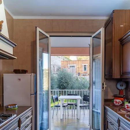 118 - Casa Sole Luna Vista Mare 500metri Dalla Spiaggia, Garage A Pagamento Lejlighed Ospedaletti